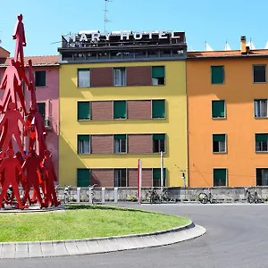 3* Hotel Mary
